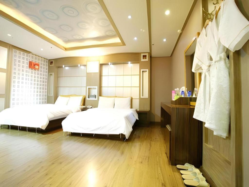 Hotel Head-One Uijeongbu Zewnętrze zdjęcie
