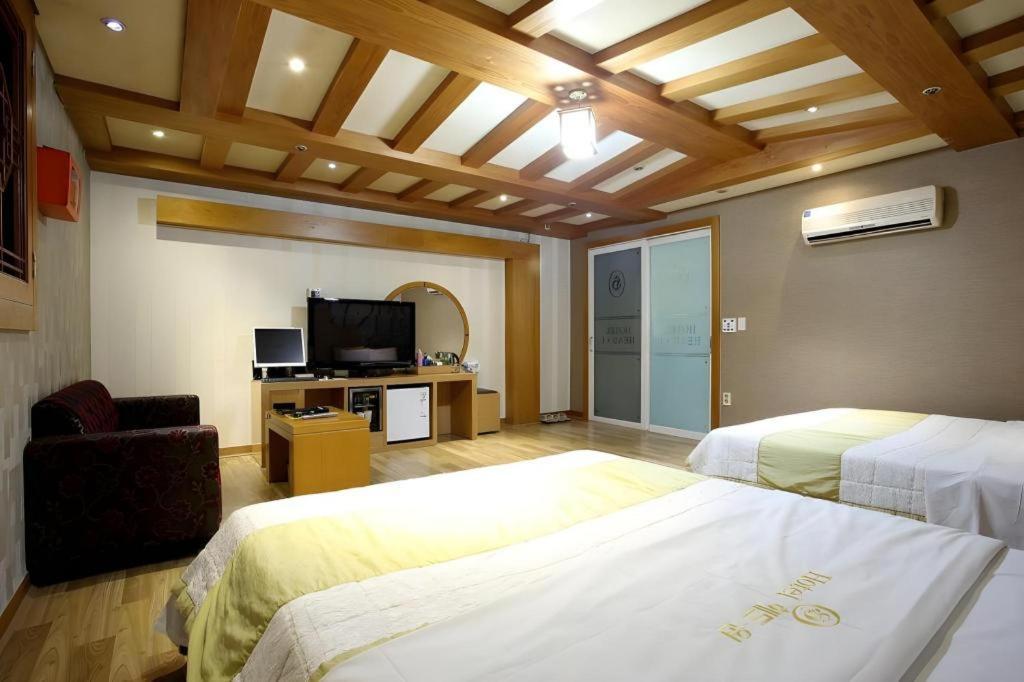 Hotel Head-One Uijeongbu Zewnętrze zdjęcie