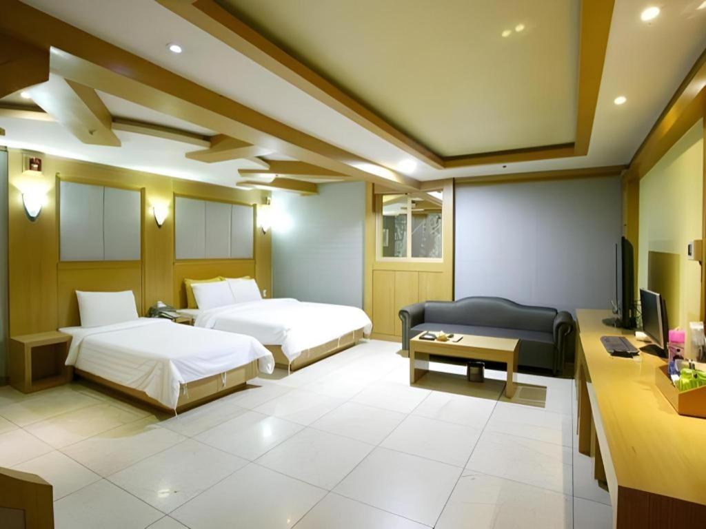 Hotel Head-One Uijeongbu Zewnętrze zdjęcie